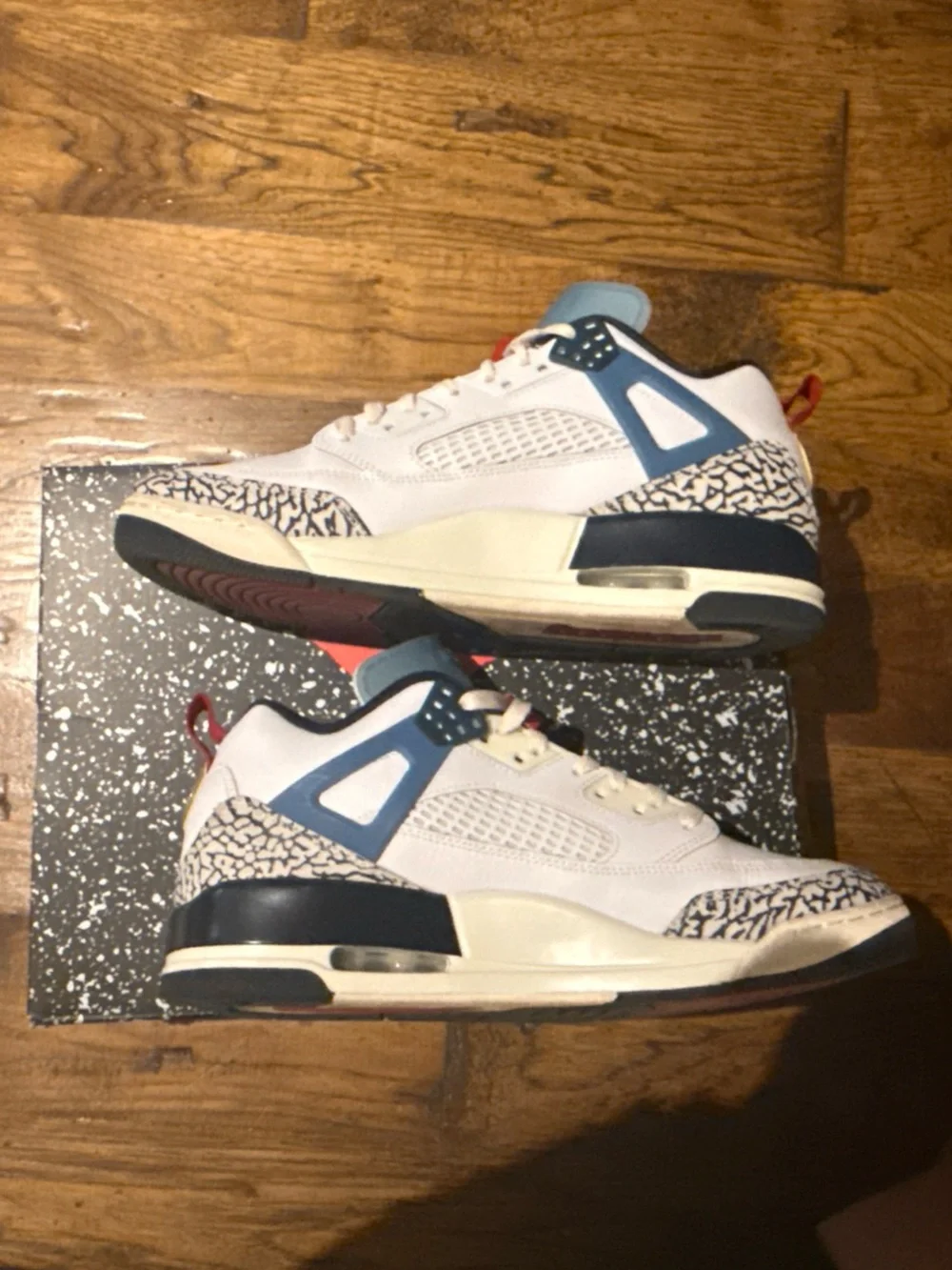 Air Jordan Spizike Low Motion Pack - Size 11 White Red Navy Blue with Box